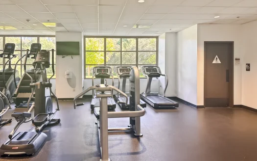 Office #3 – Office Spaces for Rent – Calabasas, CA