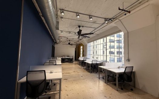 Office # 4 – Executive Suites for Rent at Los Angeles, CA