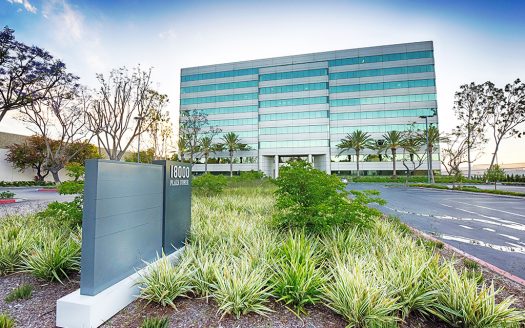 Suite 700 – Premier Workspaces for Rent – Cerritos, CA