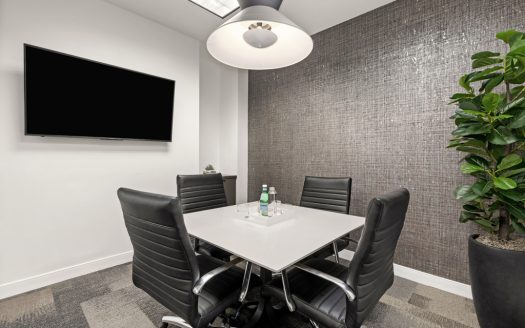 Suite 900 – Premier Workspaces for Rent – Huntington Beach, CA